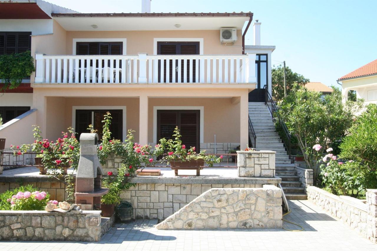 Grskovic G. Jesenovica Apartment